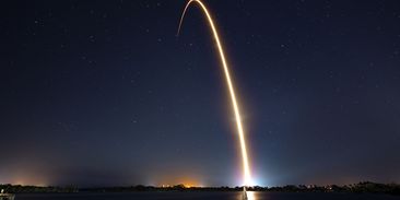 Elon Musk plní sen lidstva o levné a udržitelné kosmonautice
