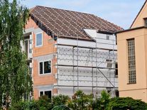 O rebranding se prý nejedná. Schlieger začal dělat zateplování pod značkou Čiperka stavby