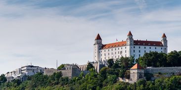 Slováky čekají zásadní parlamentní volby. Rozhodnou i o slovenské energetice a zelené transformaci