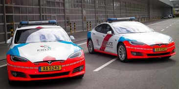 Vozy Tesla nastupují do služby dalších evropských policejních jednotek