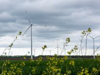 Vláda dnes ukáže mapu akceleračních zón pro větrníky i soláry. Urychlí se tím výstavba