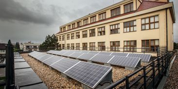 Stát dá miliardy na opravu škol a veřejných budov. Díky zateplení a solární energii ušetří za drahý plyn