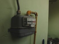 Jak zvolit správné vytápění: Kdy se vyplatí čerpadlo, biomasa, hybrid nebo propan