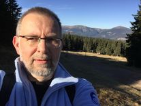 Některá pole jsou ve stavu, že půda požírá sebe sama, říká půdní biolog Ladislav Miko