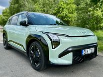 KIA EV3: Elektrický crossover s velkými ambicemi a (skoro) bez chybičky