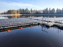 Největší česká plovoucí fotovoltaická elektrárna bude pohánět elektrobusy