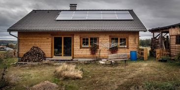 Každá druhá česká domácnost zvažuje koupi solárních panelů