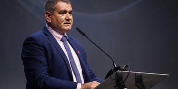 Účinnost solárních panelů bude za pár let více než 30 procent, věří Kočan z LONGi