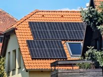 Padlý S-Power dluží desítky milionů korun za odebrané soláry a další příslušenství