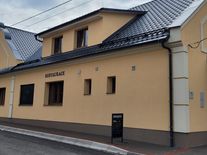 V Česku leží tisíce nevyužitých nemovitostí a pozemků. Oživit je nemusí být složité