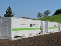 Boom technologií vede ke zlevňování. Ceny baterií za patnáct let klesly o 93 procent