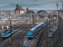 Cestující ze středních Čech si od dubna připlatí. Dražší jízdné může nahnat lidi do aut