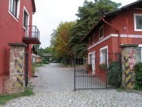 Skončil nejstarší chov anglických plnokrevníků v Česku. Na pastvinách v Napajedlech vyrostou byty