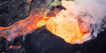 Praská tam půda pod nohama. Island očekává každým dnem obří sopečnou erupci