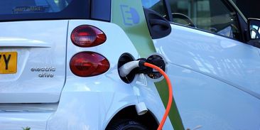 Nejčastější mýty o elektromobilech: opravdu dojedou jen na nákup?