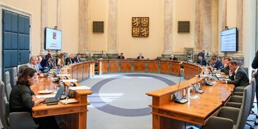 Předvolební kampaň pokračuje i po volbách. Doplácí na to ochrana životního prostředí