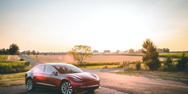 Tesla v Česku otevřela další tři superrychlé nabíječky