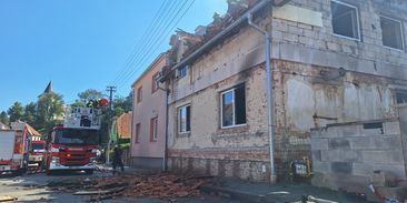 Za požáry solárů může obvykle lidská chyba, stačila by přitom prevence