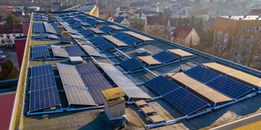 Solární panely na střeše do 4 měsíců