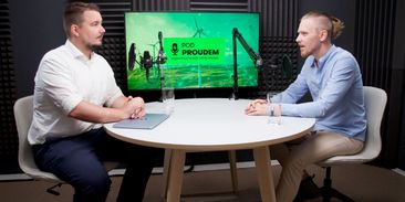 Čína ovládá 90 % produkce střídačů k fotovoltaice. Pozor na unáhlené zákazy, varuje expert z Raylystu