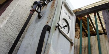 Blíží se definitivní konec dieselů? Ve Velké Británii se prodeje propadly o 87 procent
