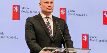 Dvojí metr Filipa Turka. Dát obcím větší pravomoci? Jasně, ale jen proti větrníkům