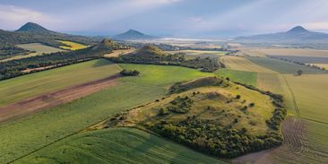 Probudí se sopky na západě Čech? Němci zveřejnili novou vulkanickou mapu