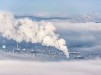 Bez biče to nepůjde. Studie ukazuje limity samotných dotací na čistou energii