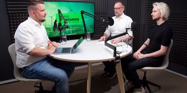 Průzkum: Mladí větrníky vítají, senioři se jich bojí. Českou energetiku brzdí střet generací