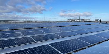 Revoluční evropský návrh: Povolování nových solárních elektráren a tepelných čerpadel zabere maximálně měsíc