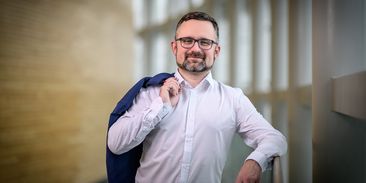 Z Česka může být energetická křižovatka Evropy. Cesta ale vede přes OZE, nikoliv jádro, myslí si Peksa