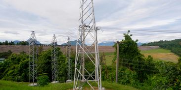 Evropská komise rozdělí 650 milionů eur na přeshraniční energetiku. Češi ostrouhají